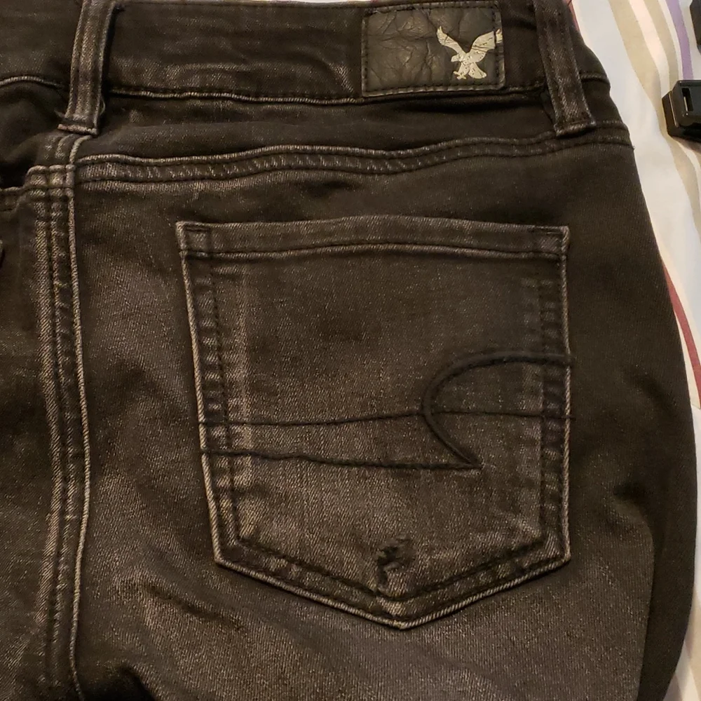 $15 or 2/$20! American Eagle Outfitters Black Jeggings Super Stretch Size 0 - Picture 2 of 9